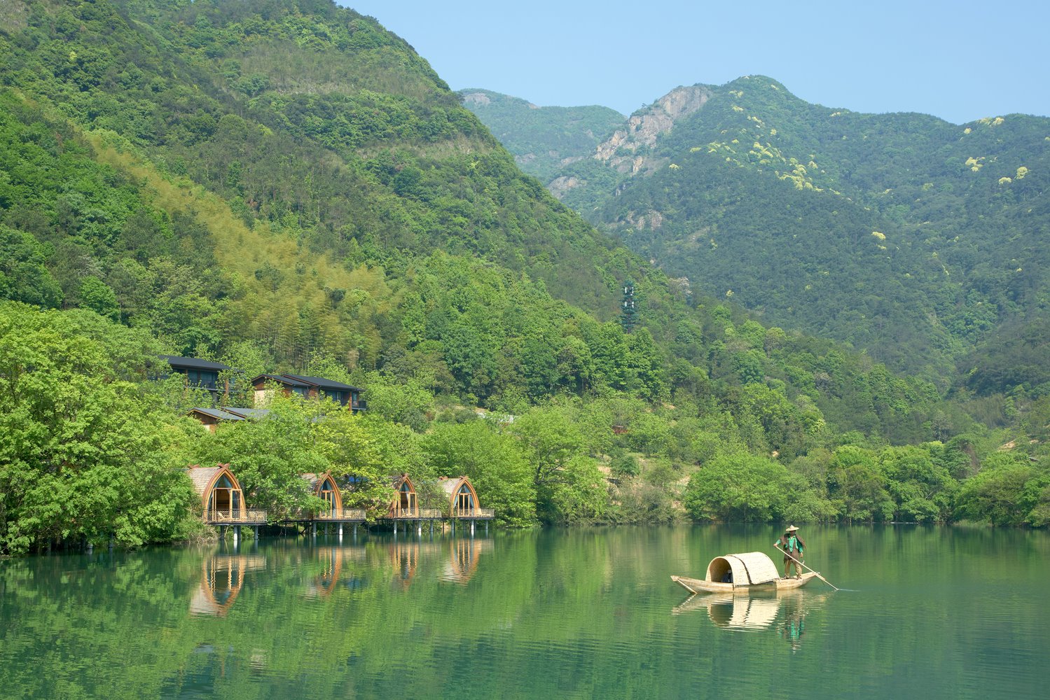 cabañas río Naturaleza China