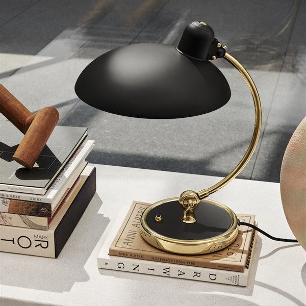 Lampara Kaiser de Luxus y Fritz Hansen
