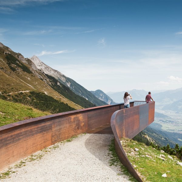 Snøhetta diseña un imponente mirador en Austria