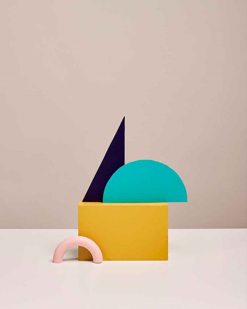 geometria-y-color-en-equilibrio-estudio-Holger-Kilumets