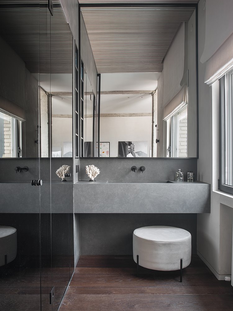 estudio morgan baño espejo color