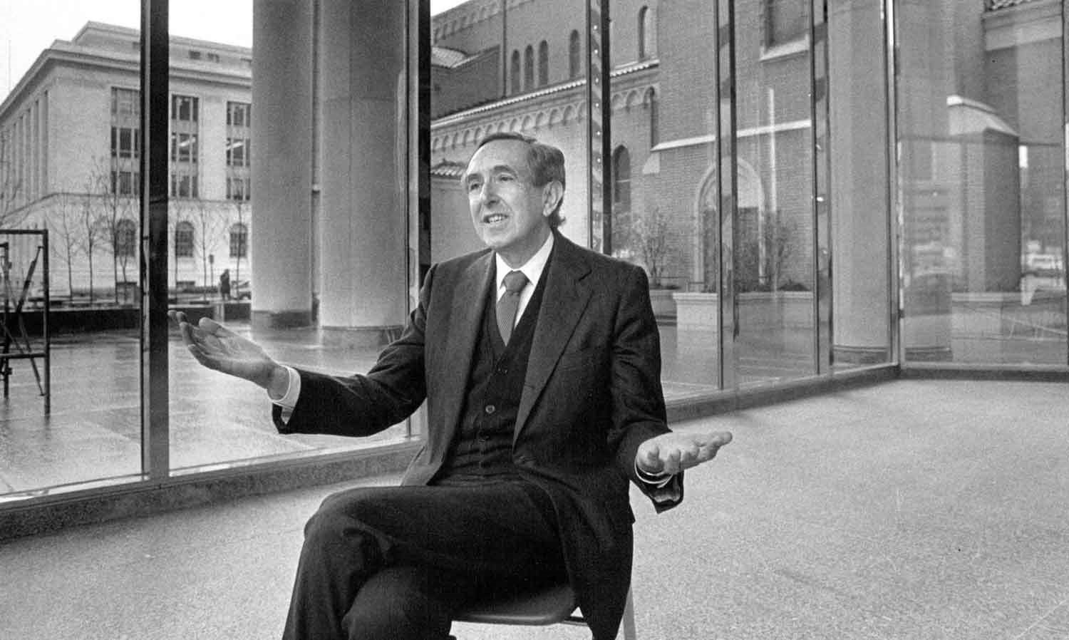 Cesar-Pelli