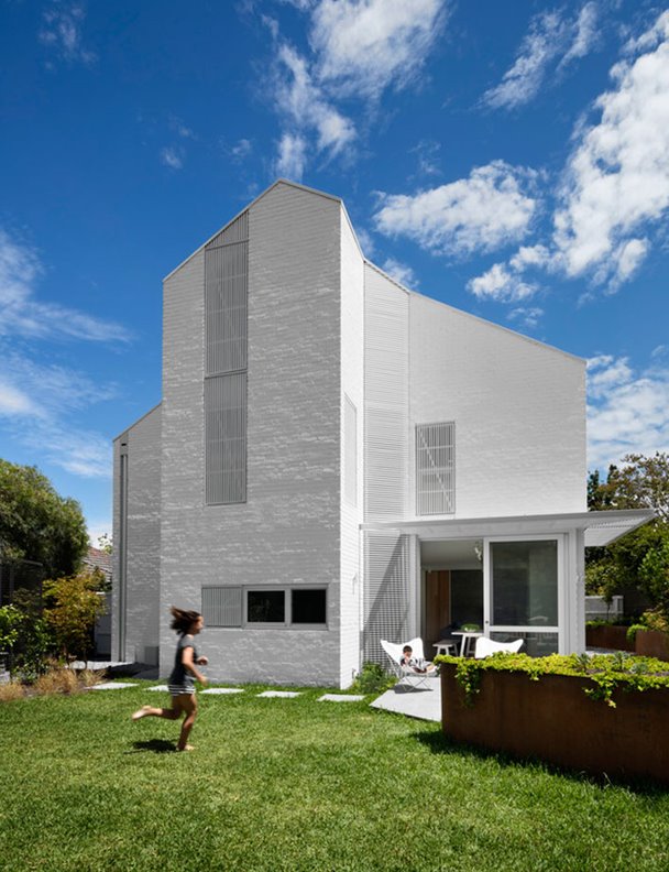 La inspiración para esta casa de ladrillos está en la Antártida