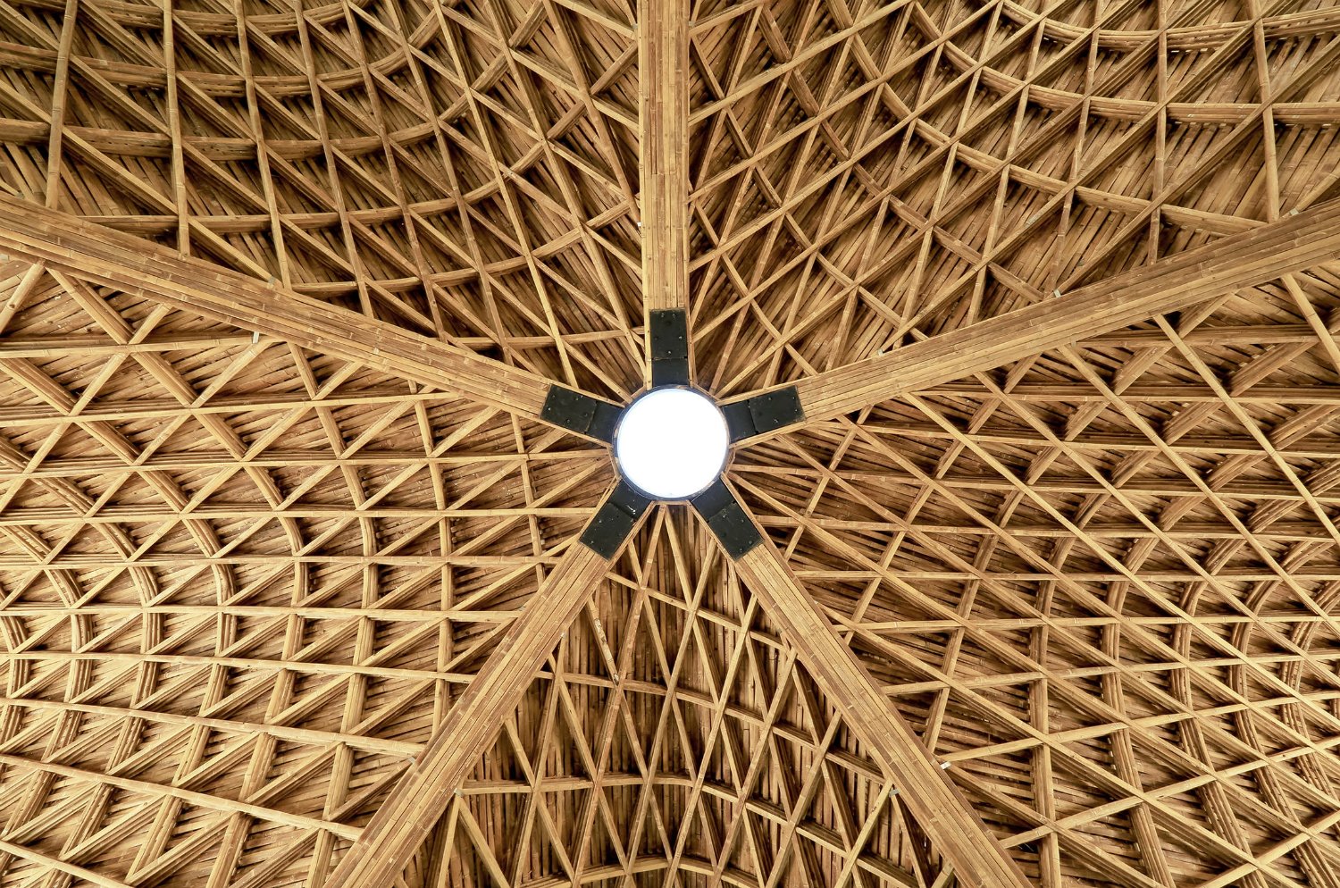 Luum Temple, de CO-Lab Design Office 