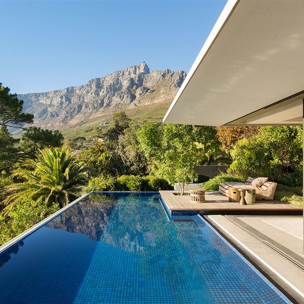 Una casa en la montaña para disfrutar del entorno y las vistas de la capital sudafricana