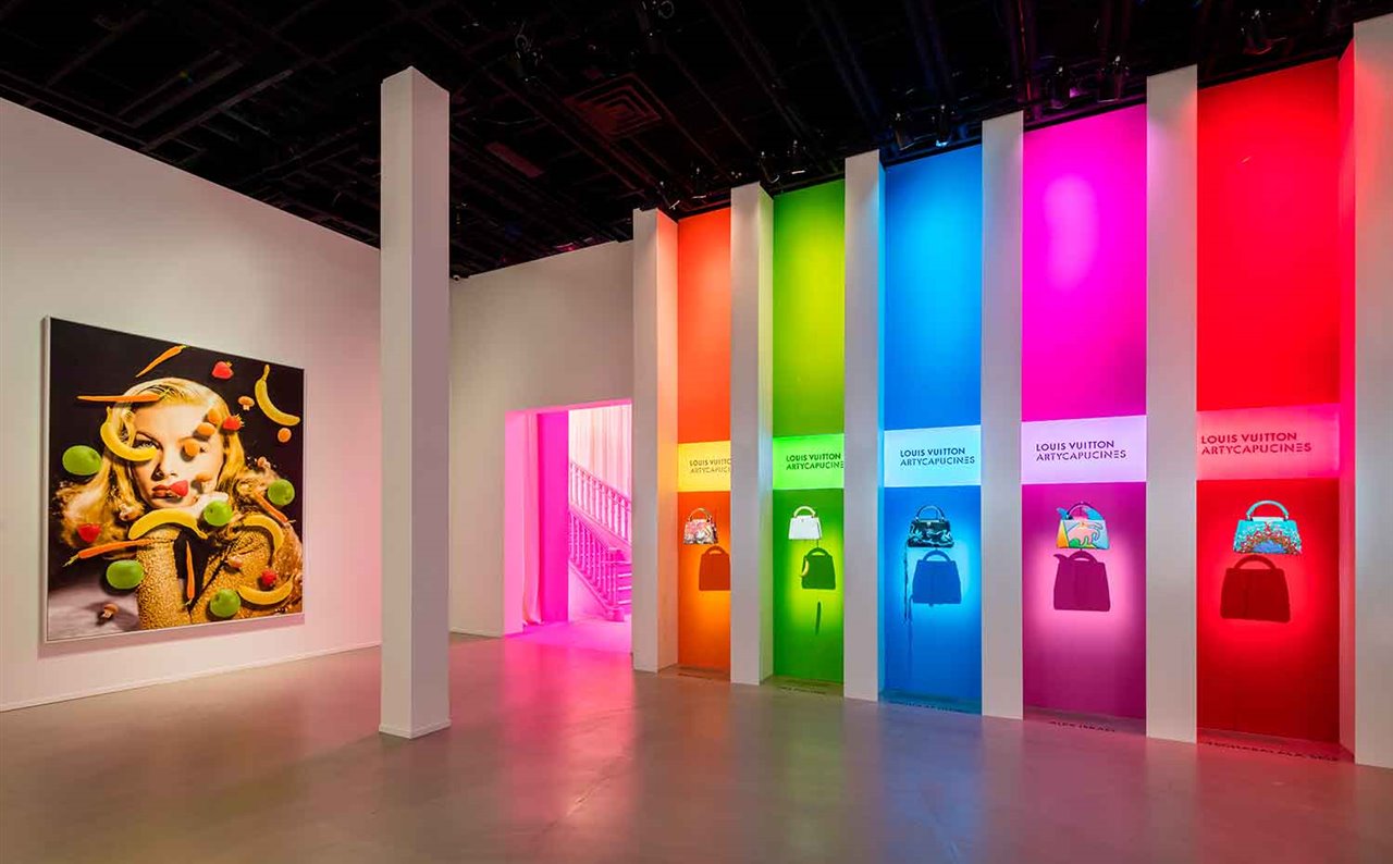 Exposicion-Louis-Vuitton-Los-Angeles-bolsos-Capucines