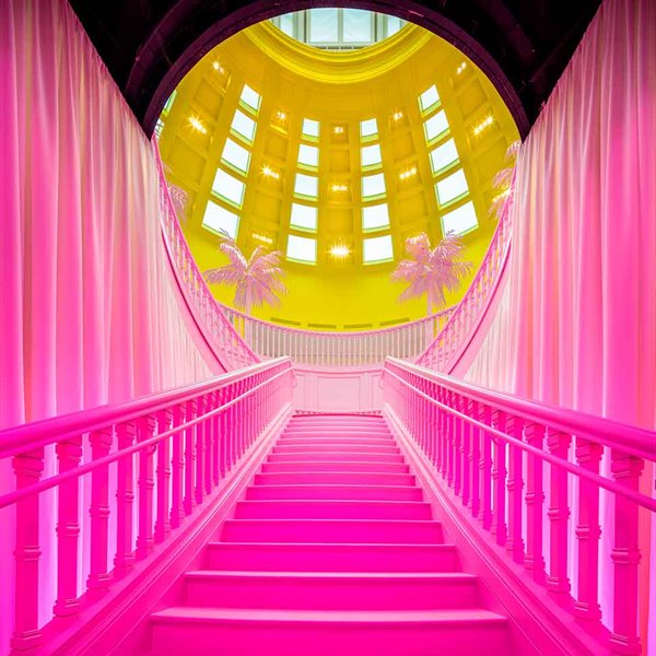 exposicion-Louis-Vuitton-Los-Angeles-escaleras