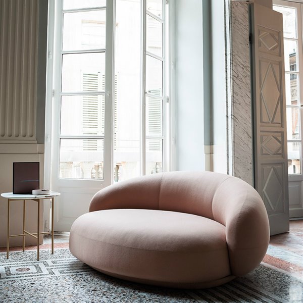 Julep, de Tacchini, es la colección de sofás más Avant-Garde que verás hoy