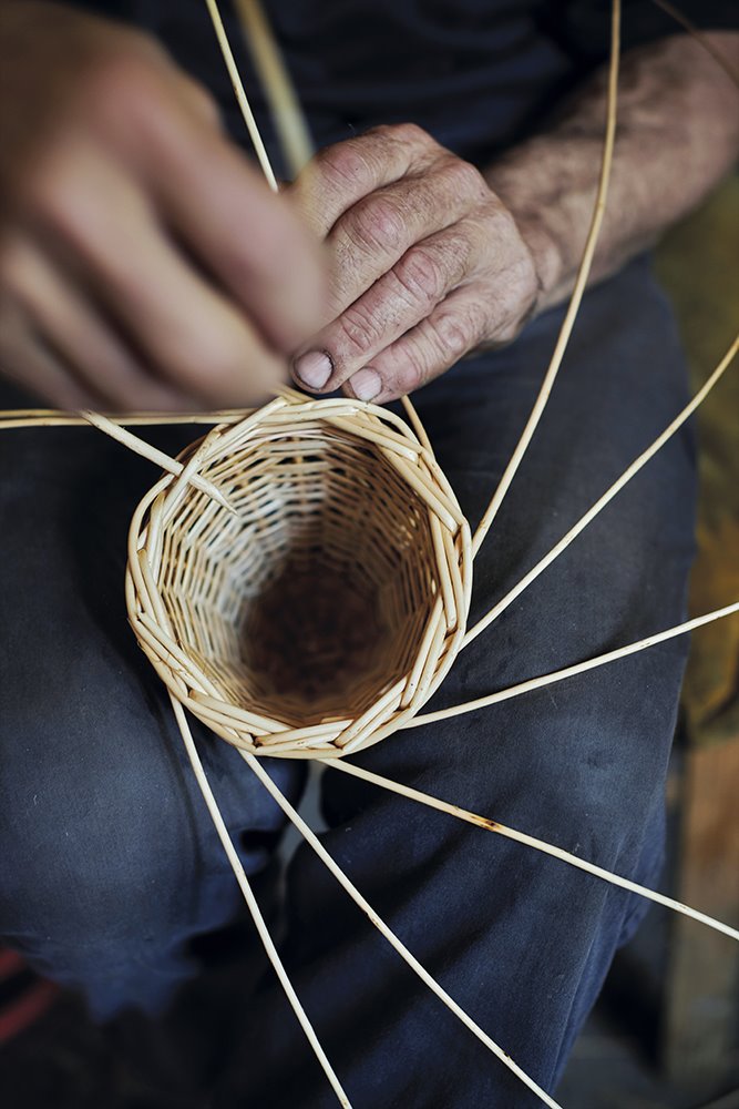 Cesta de mimbre