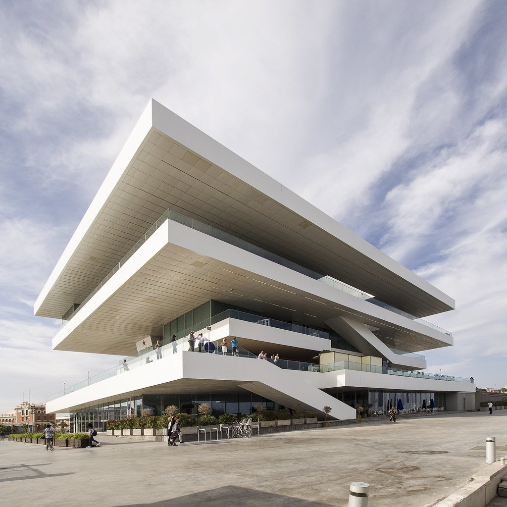Edificio Veles i Vents de David Chipperfield y Fermin Vazquez