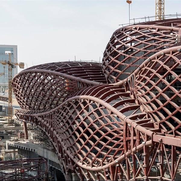 KAFDMetroStation-zaha-hadid-london