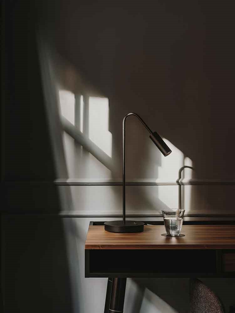 El-moderne-escritorio-habitacion-hotel-boutique-gijon