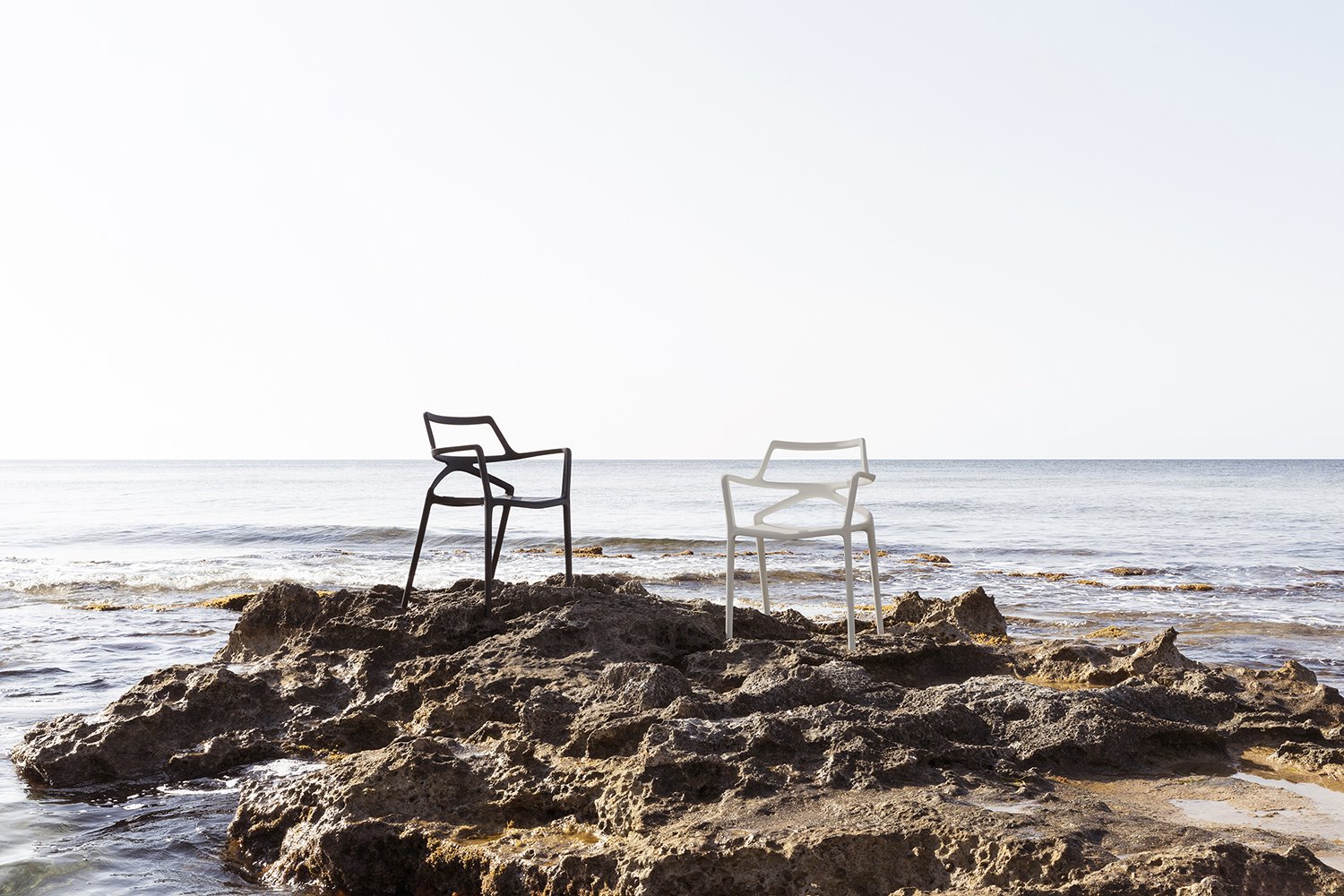 feria habitat valencia vondom-revolution-design-recycled-chairs (4)