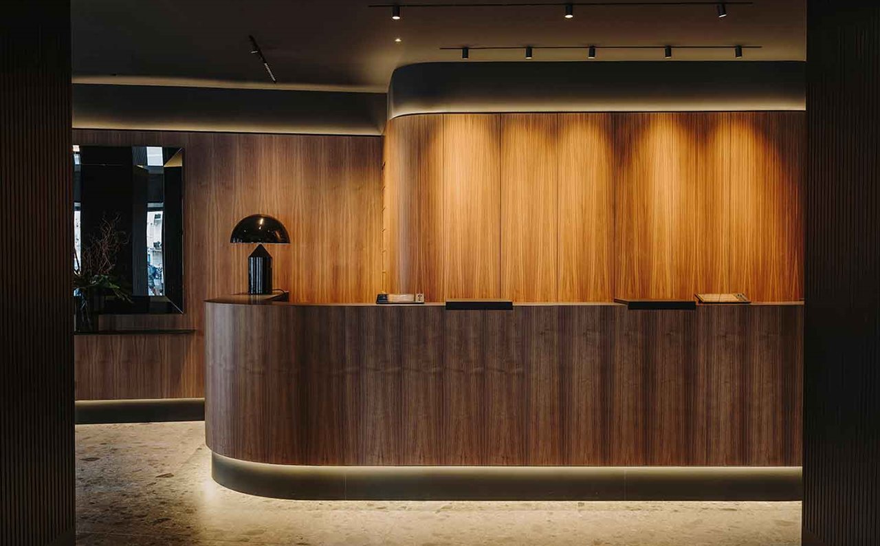 hotel-le-moderne-hotel-boutique-gijon-recepcion