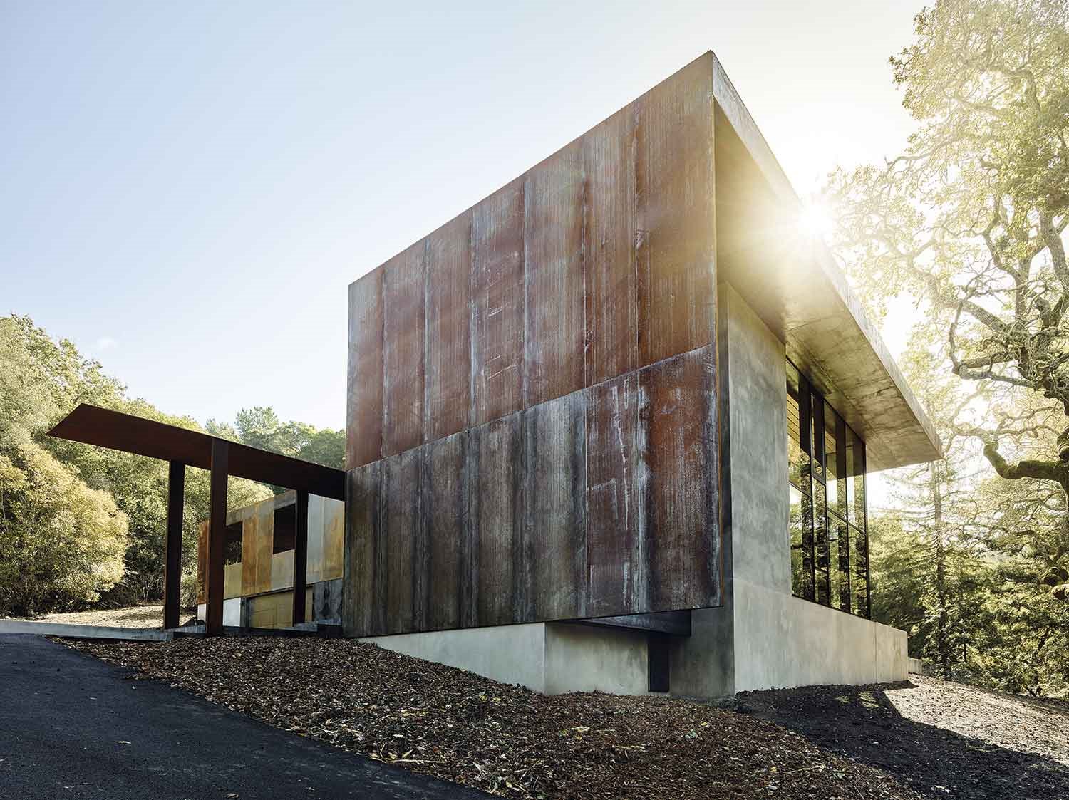 fachada-de-la-casa-Miner-Road-de-FaulknerArchitects