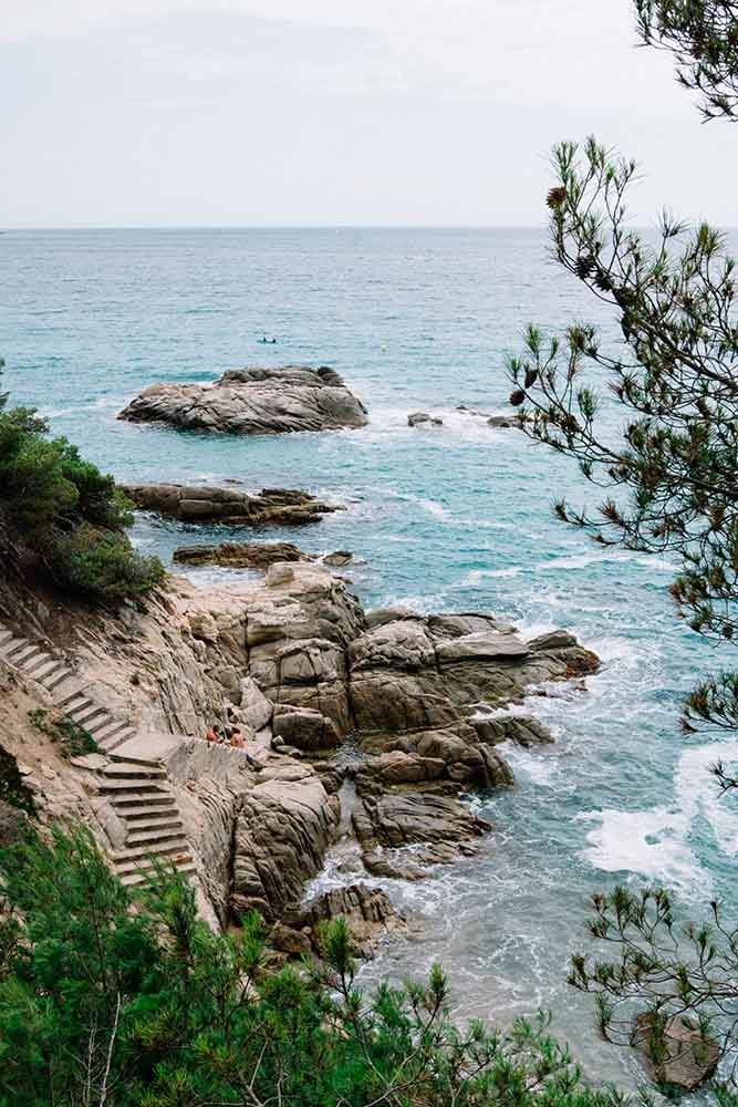cala-de-la-casa-de-Lorena-Canals-en-la-Costa-Brava