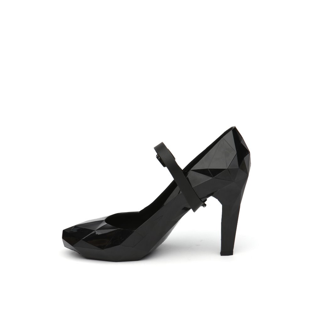 Lo-Res Pump de United Nude