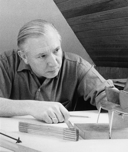 Hans J Wegner