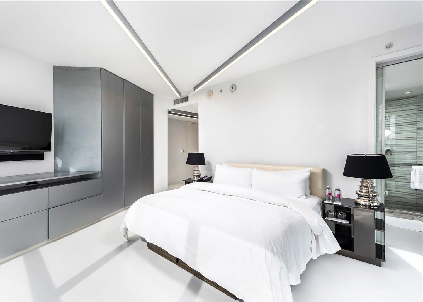 dormitorio zaha blanco y negro