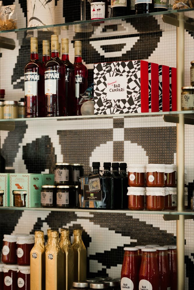 Bar Campari en Viena por Matteo Thun 