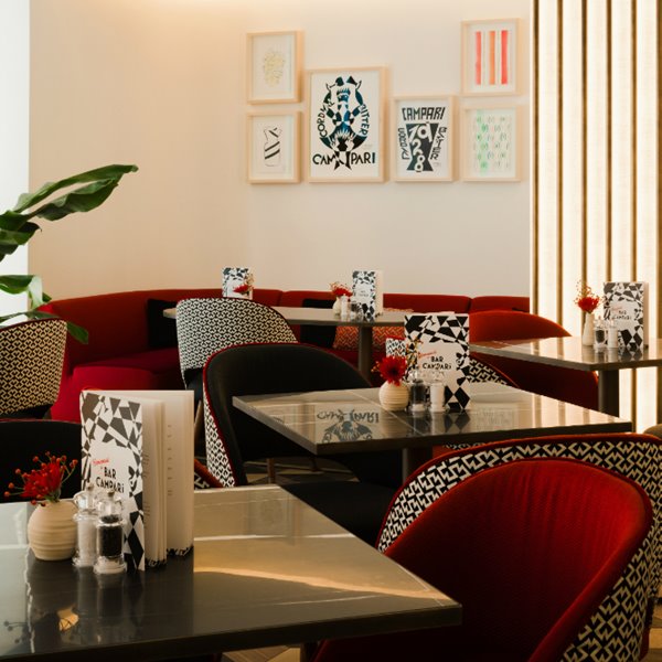 El arquitecto Matteo Thun lleva el estilo italiano a Vienna en este nuevo bar