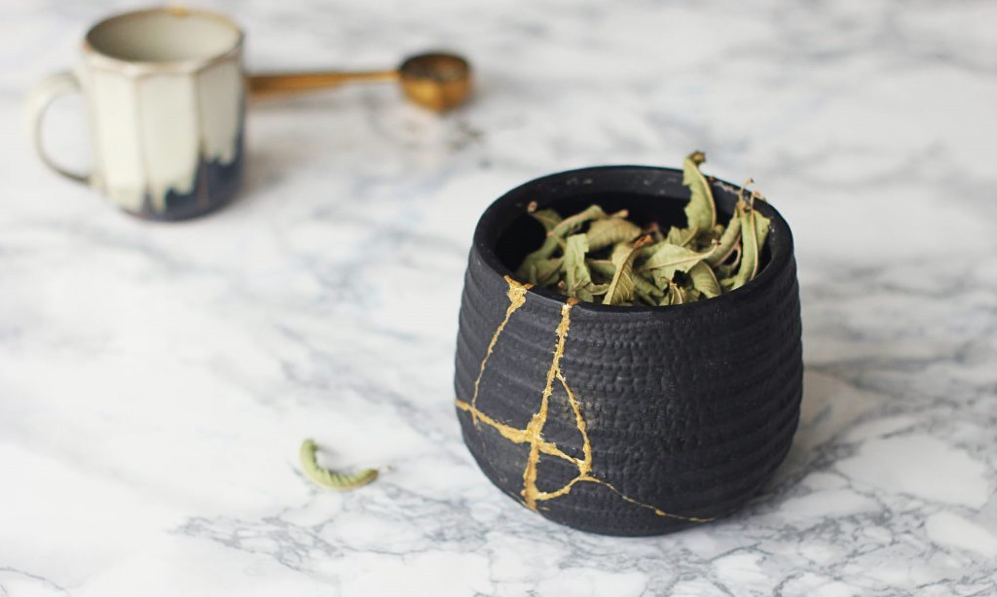 Kintsugi estilo decoracion