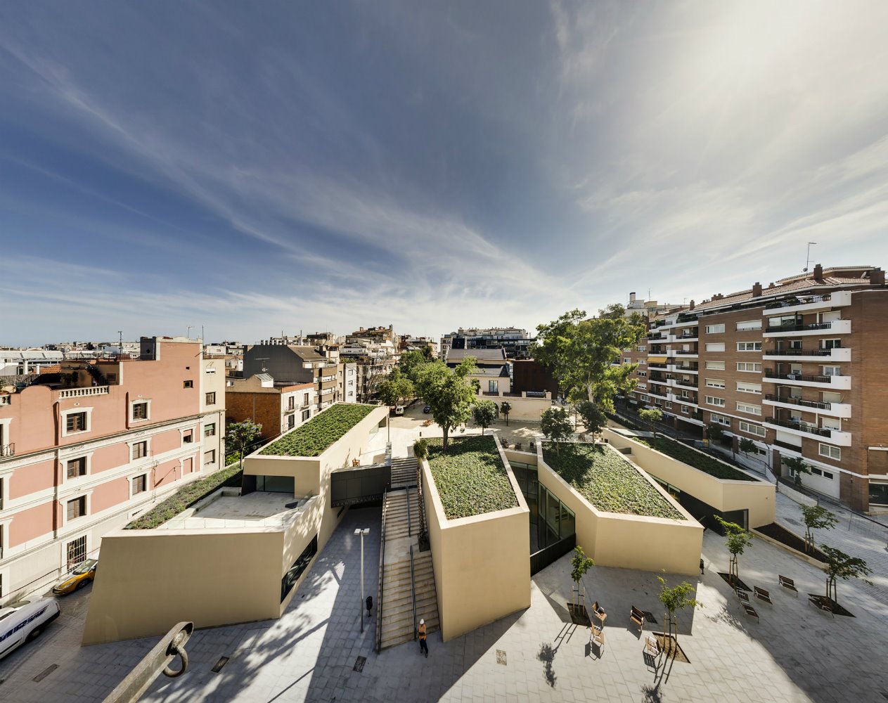 Biblioteca Joan Maragall en Barcelona de BCQ Arquitectura