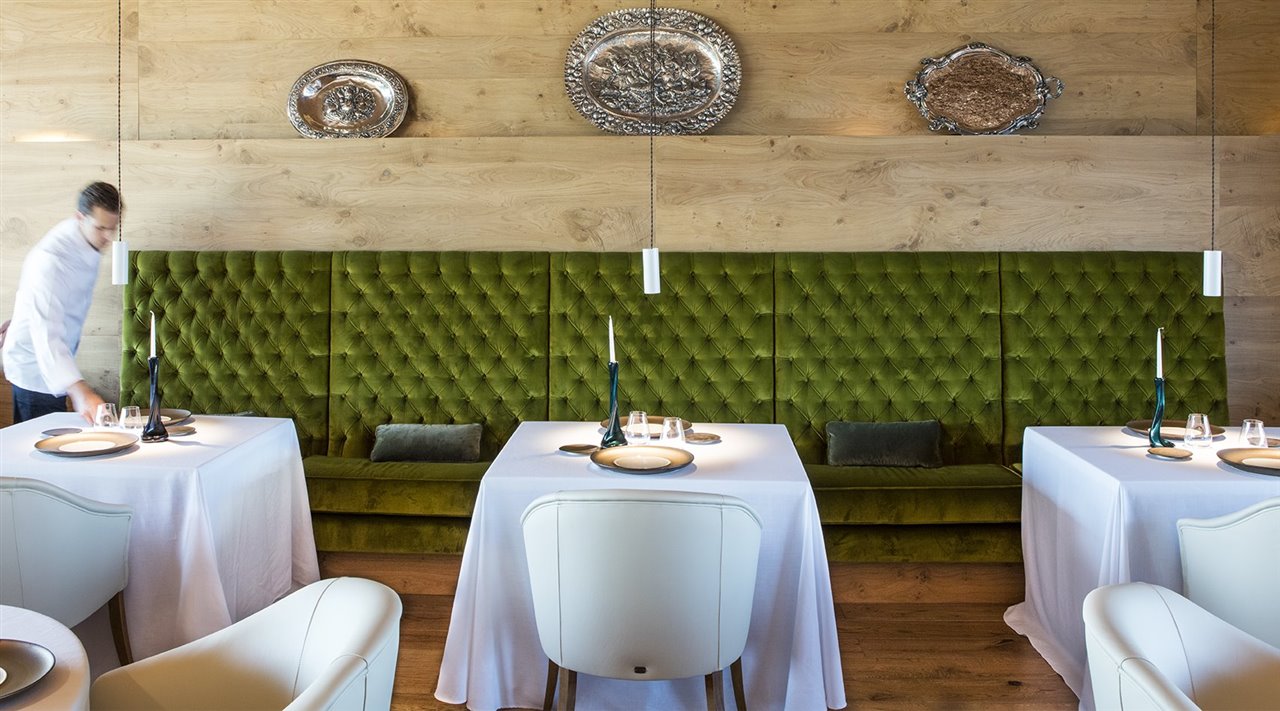 La excelencia en los detalles, la reconocida experiencia en cocina gourmet y una cuidada hospitalidad son la base de Atempo.