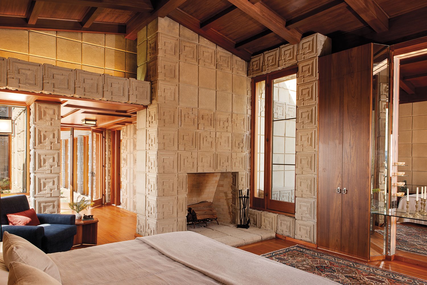 ennis house frank lloyd wright dormitorio