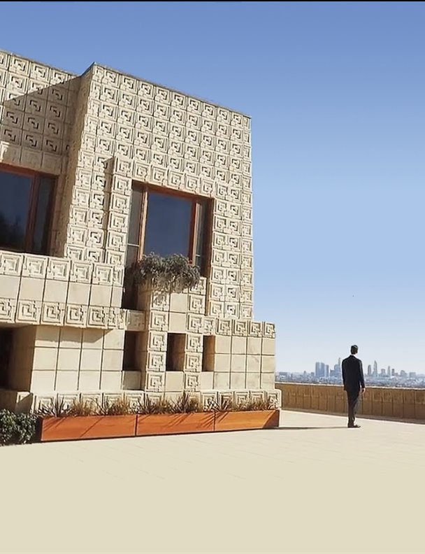 Si Frank Lloyd Wright levantara la cabeza: la Ennis House, vendida a unos magnates de la marihuana