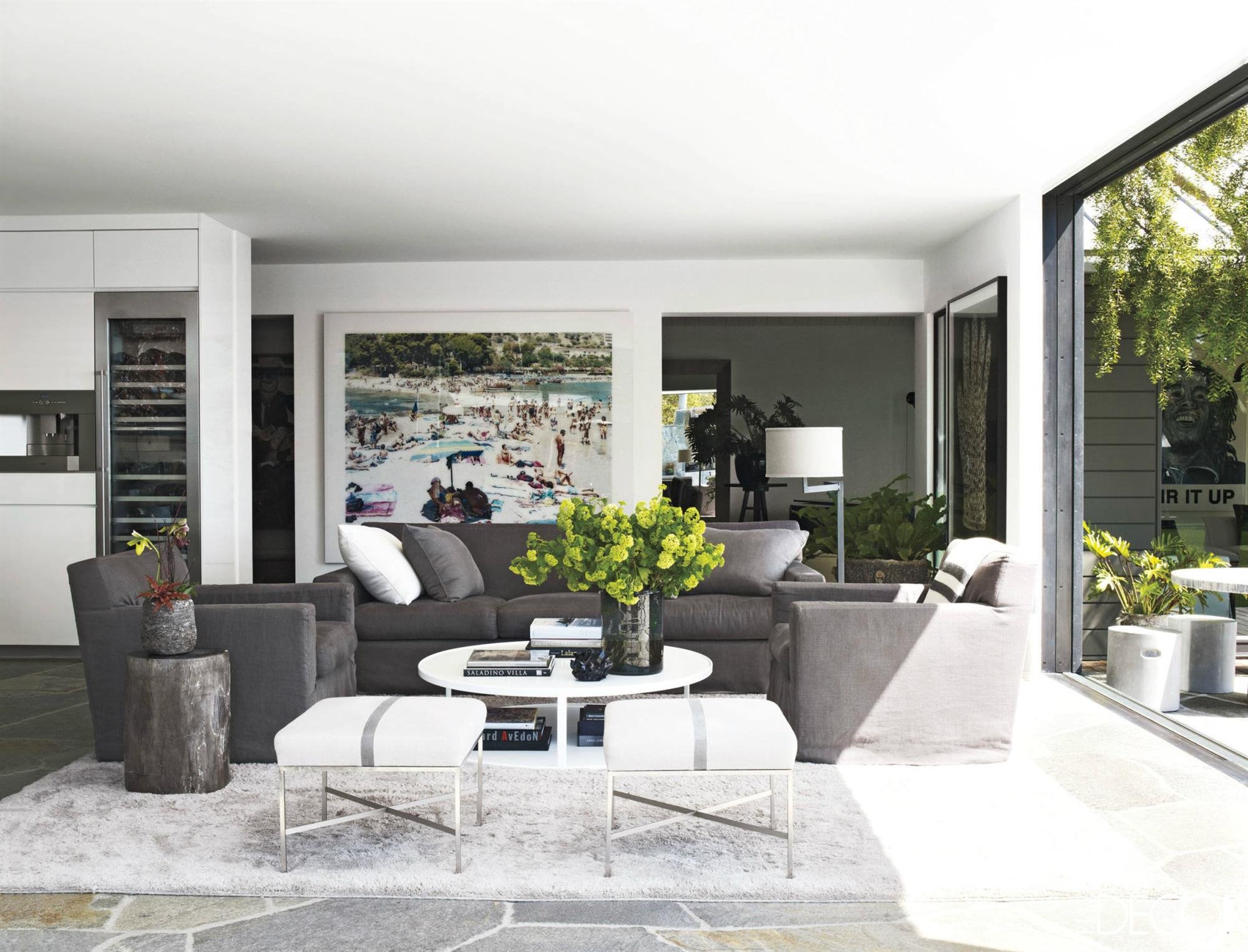 monica salón casa malibú