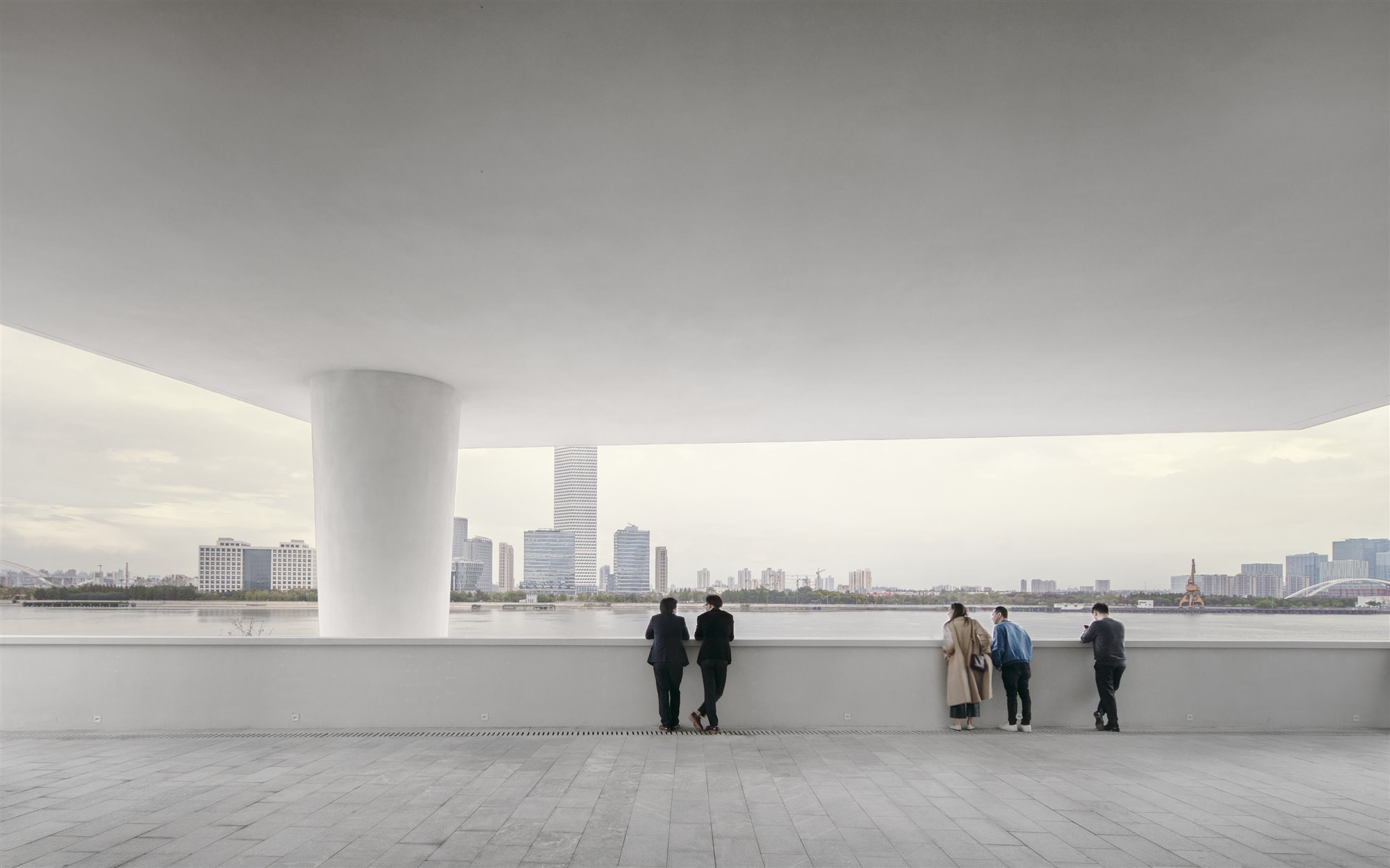 1053 10 SM 191106 N2. Museo Centre Pompidou x West Bund Shangai