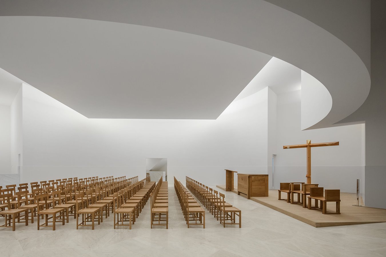 Iglesa Saint Jacques de la Lande Alvaro Siza