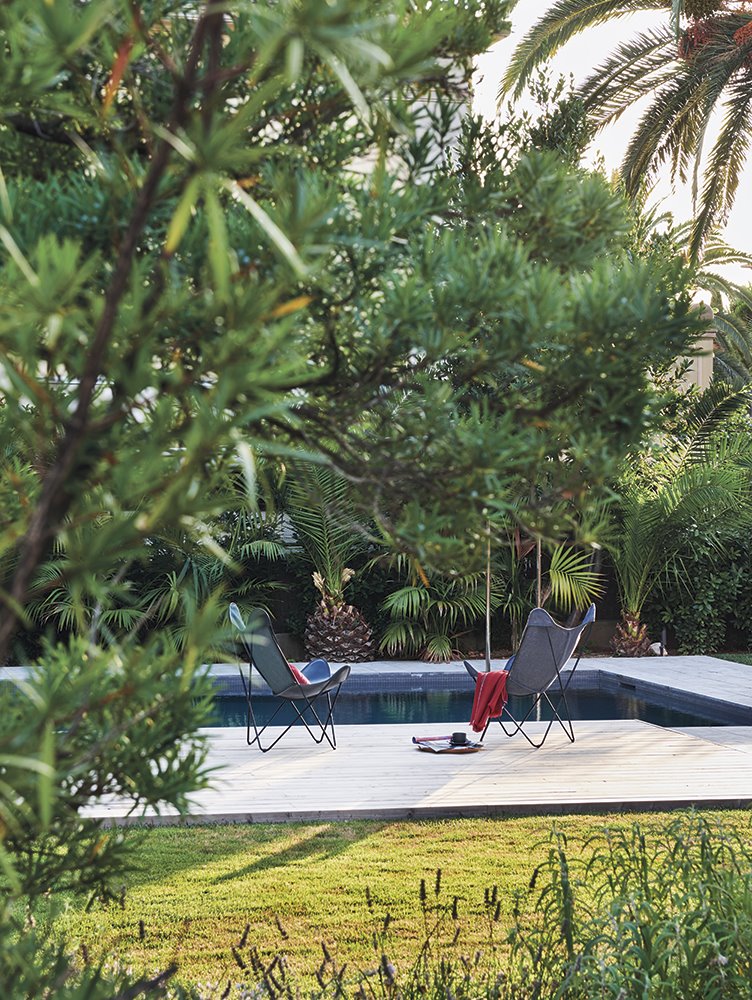 piscina-en-la-casa-de-Sant-Just-Desvern-con-reforma-de-Tomas-Lopez