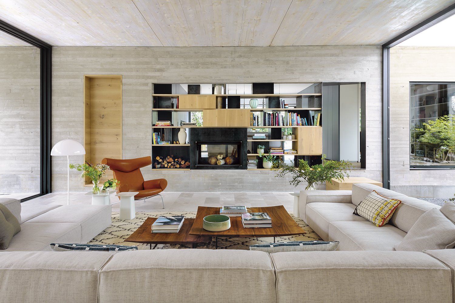 casa-abaton-salon-chimenea