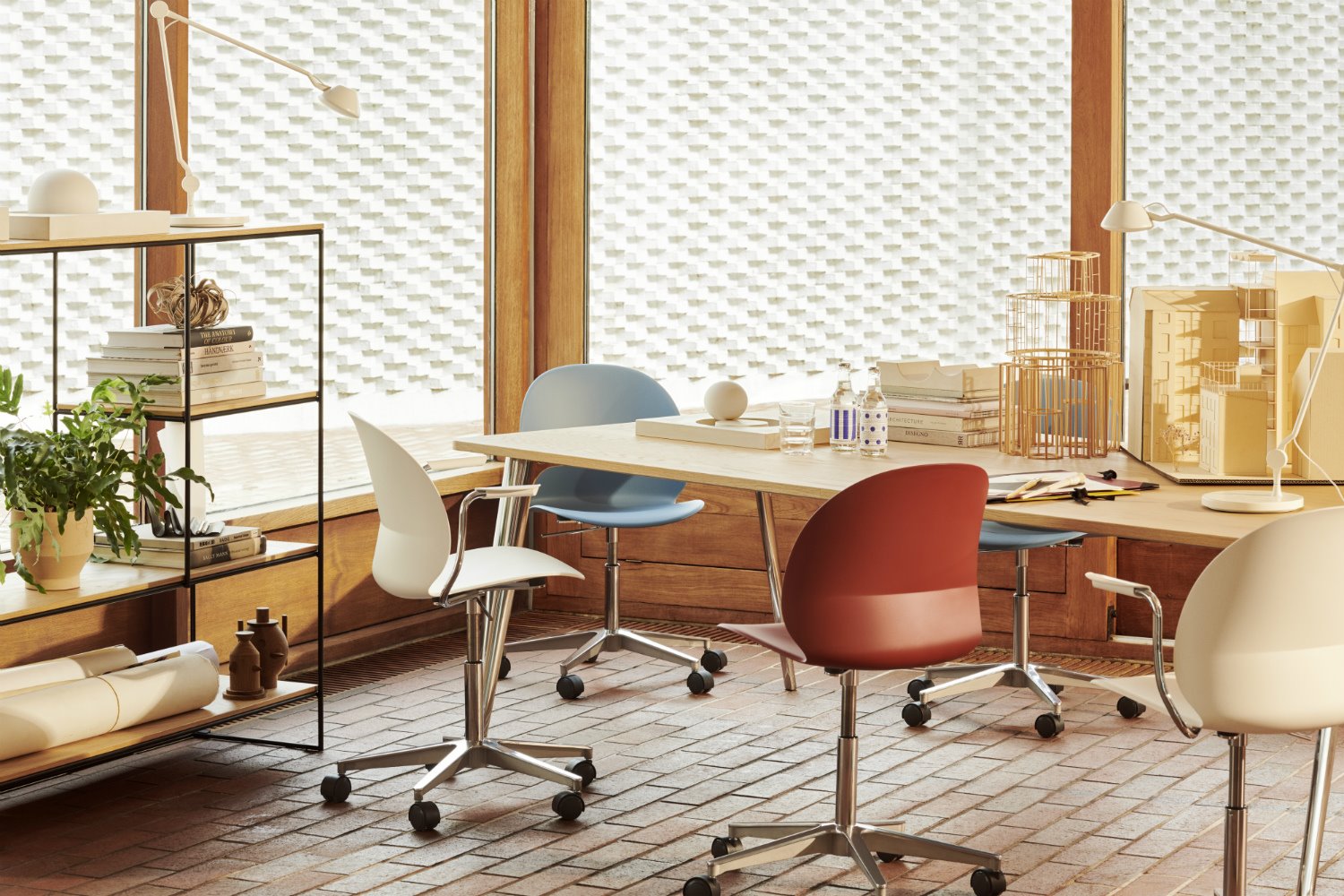 Silla N02 Recycle de Oki Sato para Fritz Hansen 