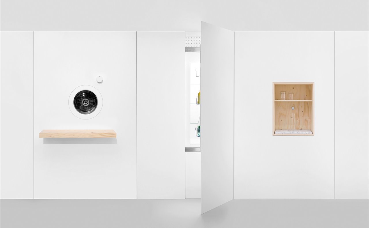 Instalación "Amazin Apartment" exhibida en 2017 en el Museo del diseño de Londres, creación de Future Facility, filial del estudio Industrial Facility creado por Sam Hecht y Kim Colin.