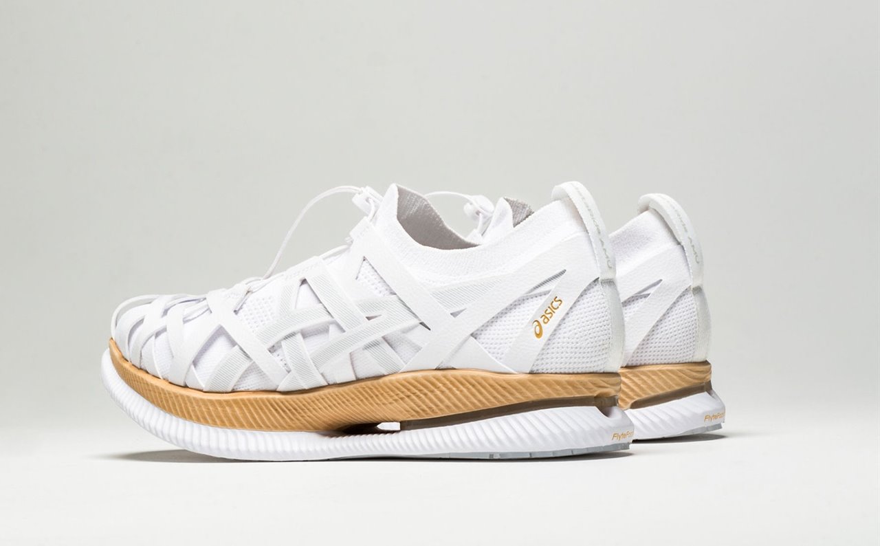   El arquitecto Kengo Kuma se atreve a diseñar sus primeras deportivas: un exclusivo modelo Metaride Amu de Asics.