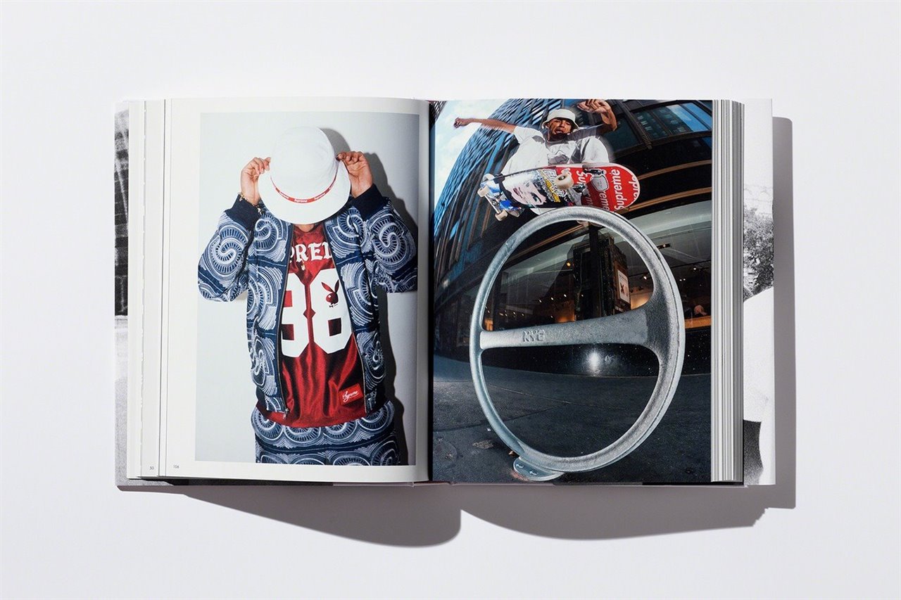 Este libro rinde homenaje a la marca fundada por James Jebbia en 1994. 