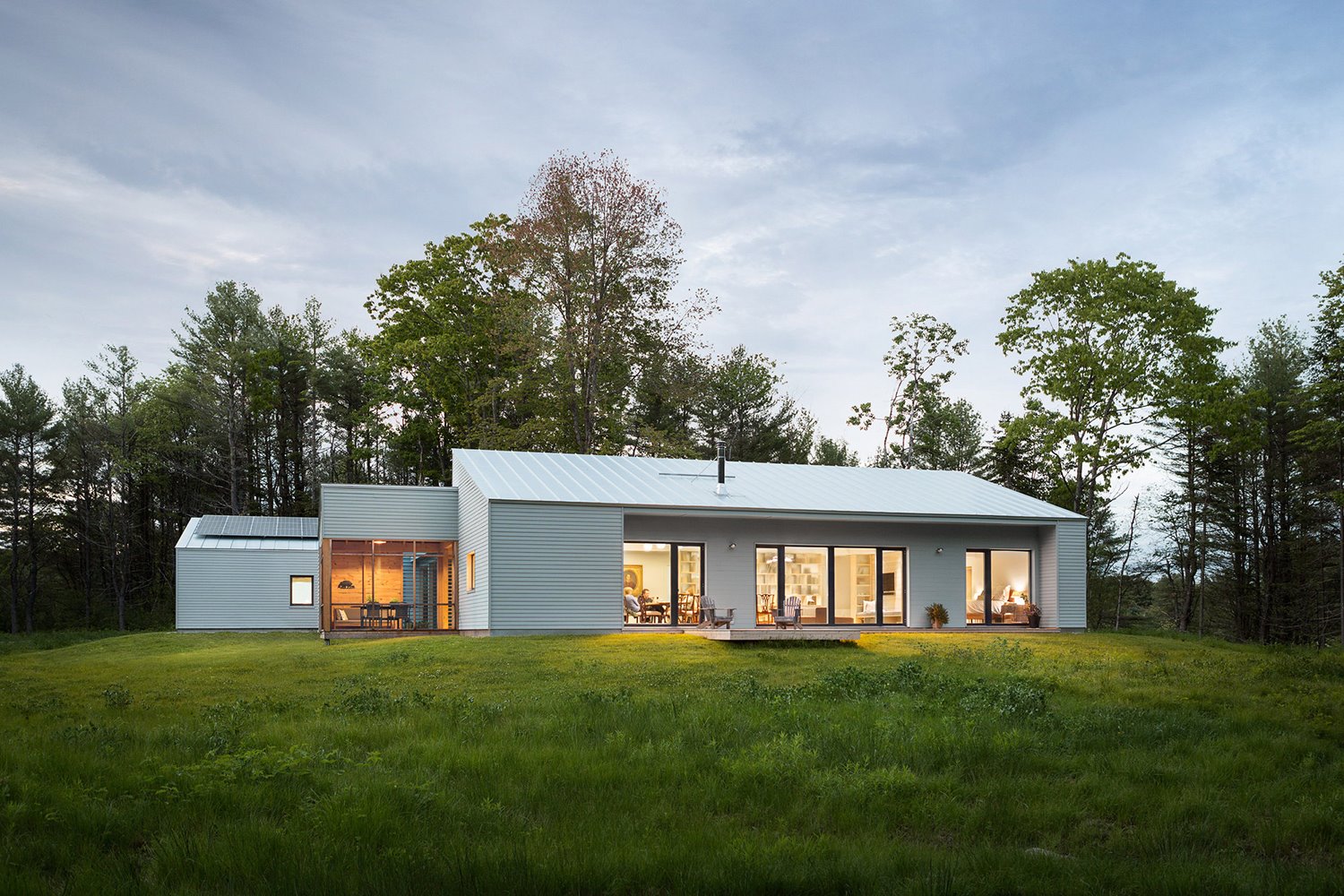 casa prefabricada cousins river residence go logic