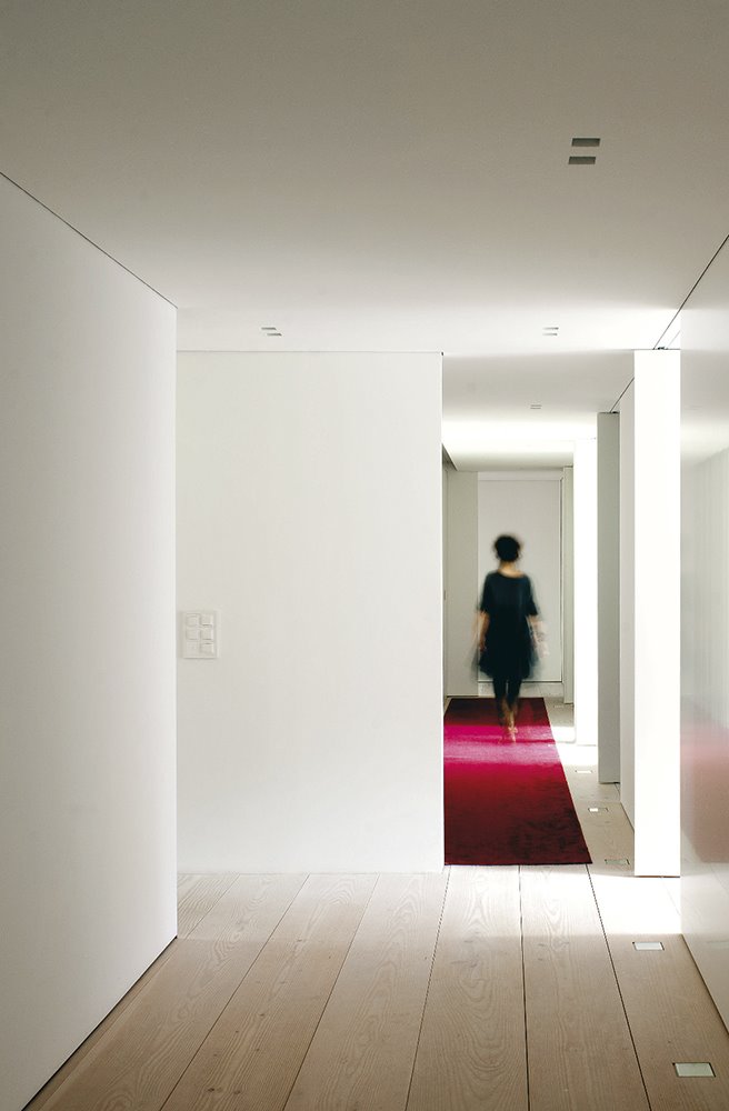 casa sana pasillo parquet
