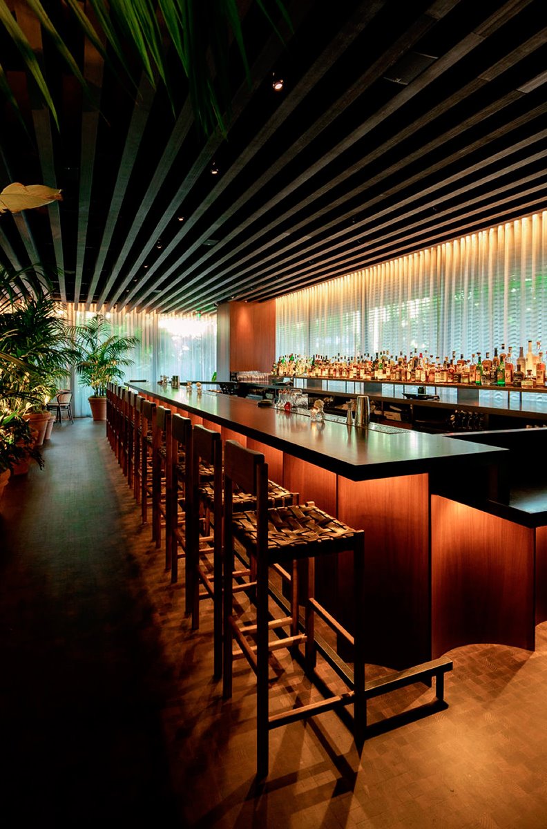 The-edition-John-Pawson-bar