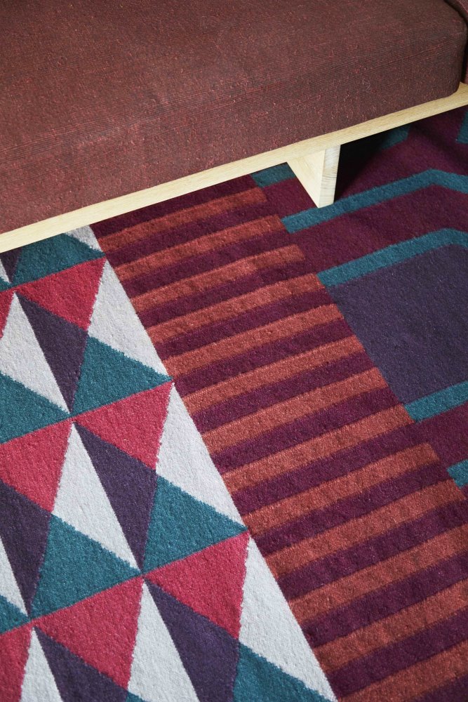 Estas alfombras de Sandra Figuerola para Gan destacan por ser muy planas y ligeras. 