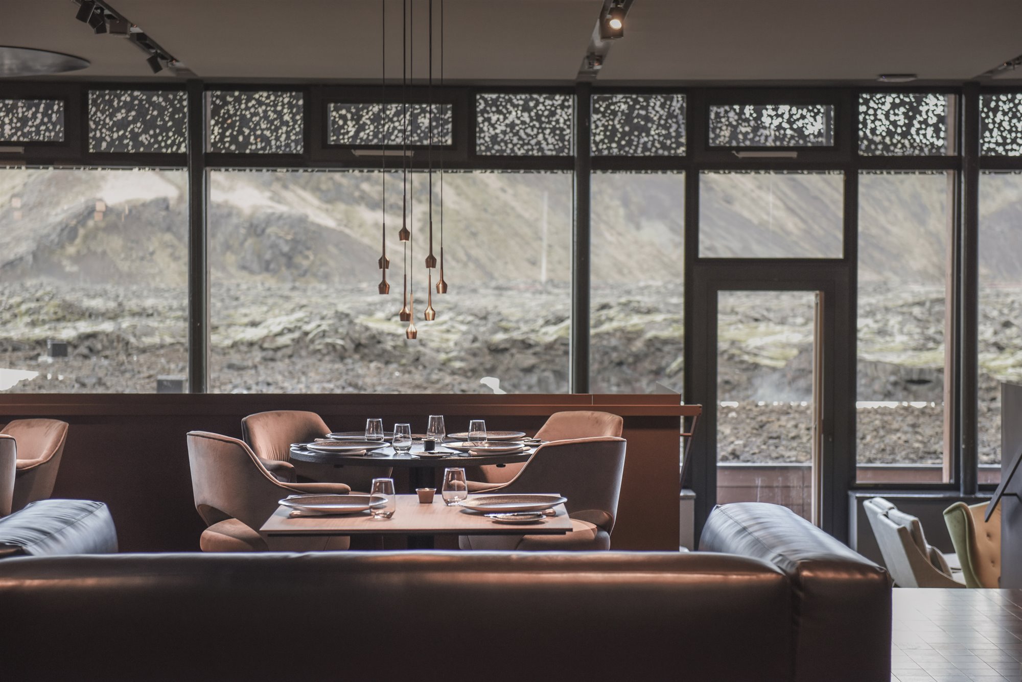 comedor hotel balneario islandia blue lagoon retreat basalt architecture hotel