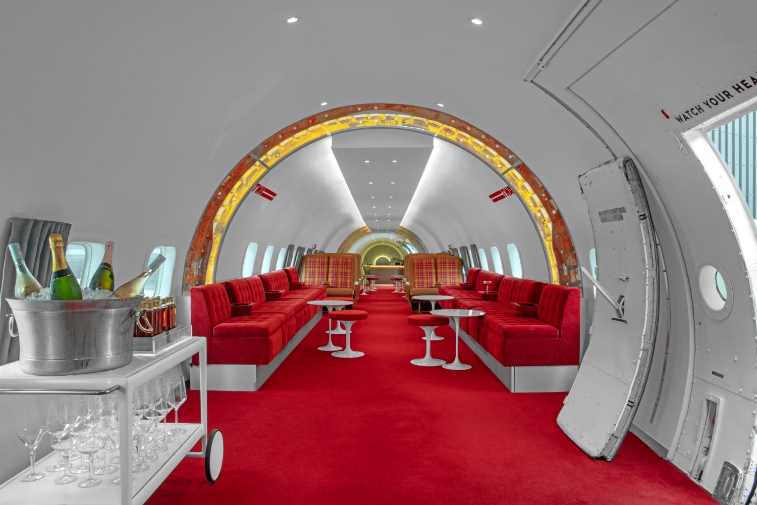 Connie Cocktail Bar en el TWA Hotel JFK Airport de Nueva York 