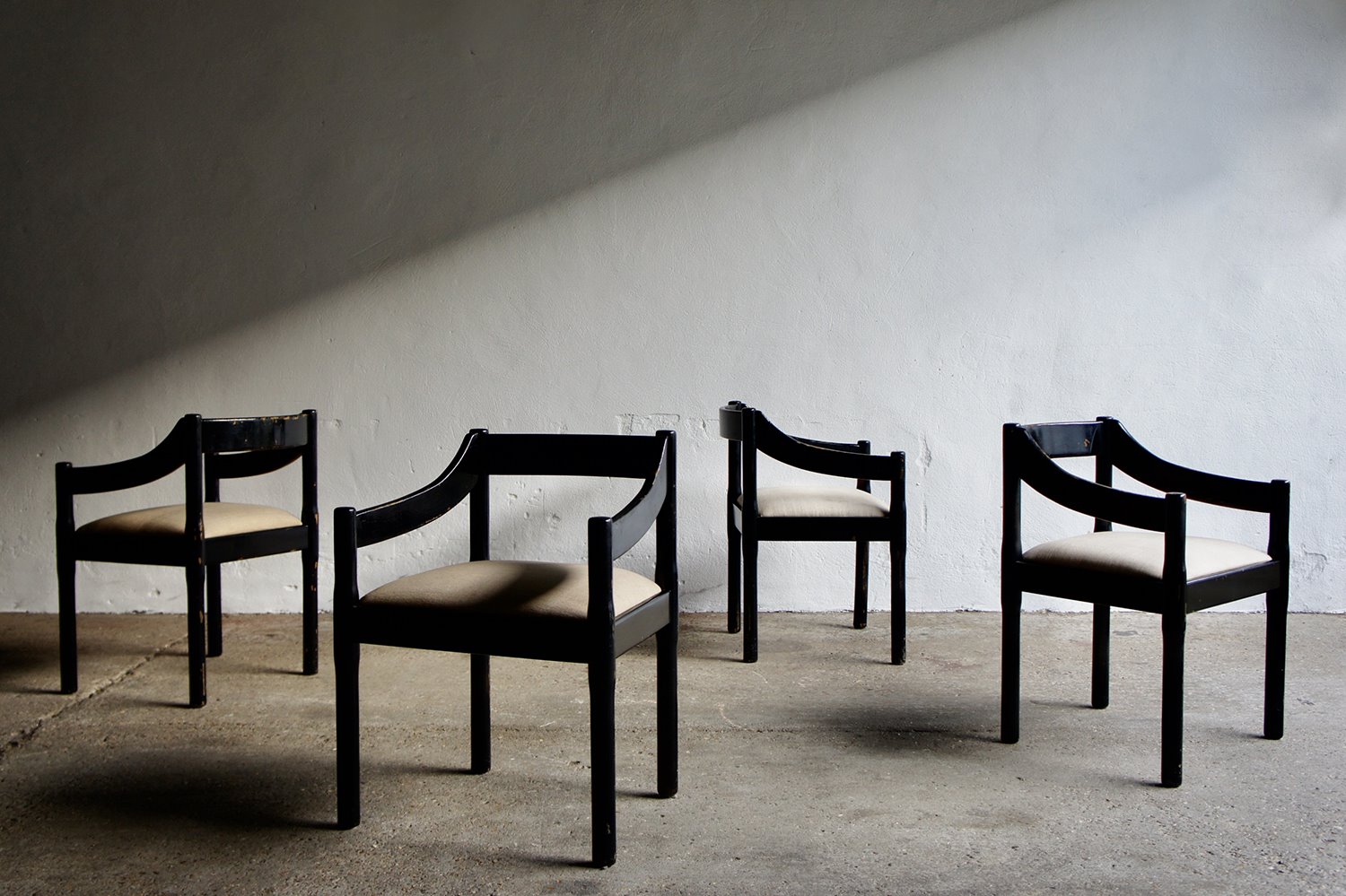 silla carimate cassina vico magistretti