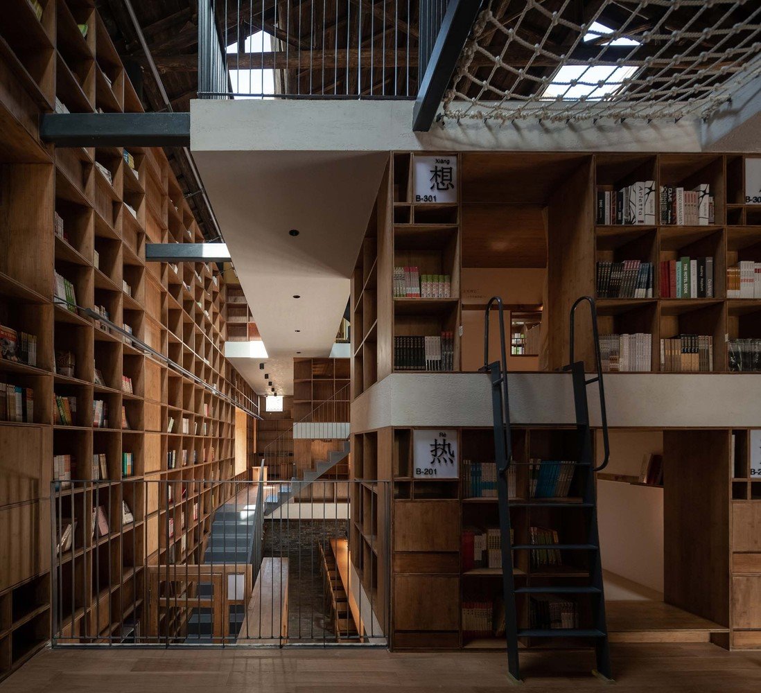 plantas de la libreria alojada en el hotel de Atelier Tao C