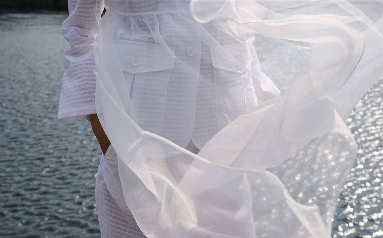Backstage de la colección de primavera verano de Cecilie Bahnsen