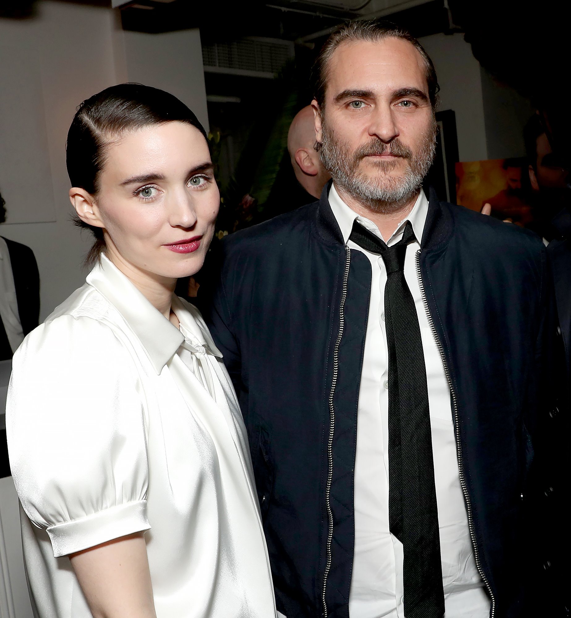 Joaquin-Phoenix-Rooney-Mara