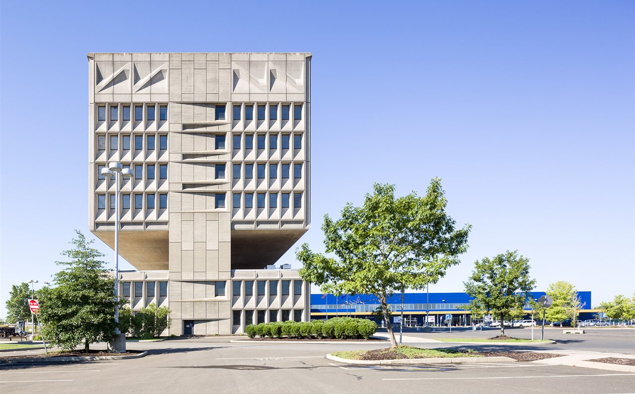El proyecto de hotel respetará la fisonomía exterior del edificio, completado por Marcel Breuer en 1970.